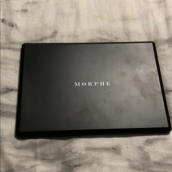 ‼️SOLD ON MERCARI‼️ Morphe Palette - Picture 2 of 3